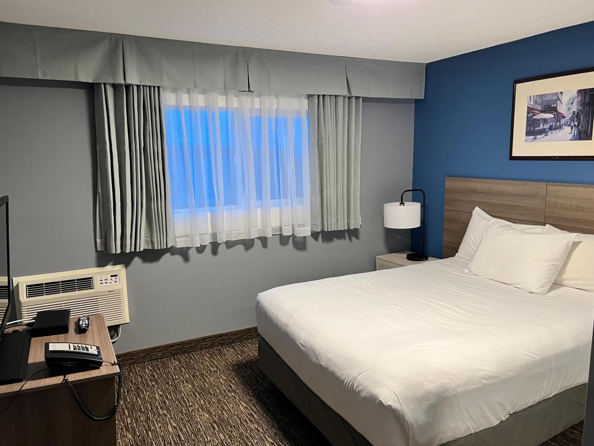 Anchor Inn And Suites Кембъл Ривър Екстериор снимка